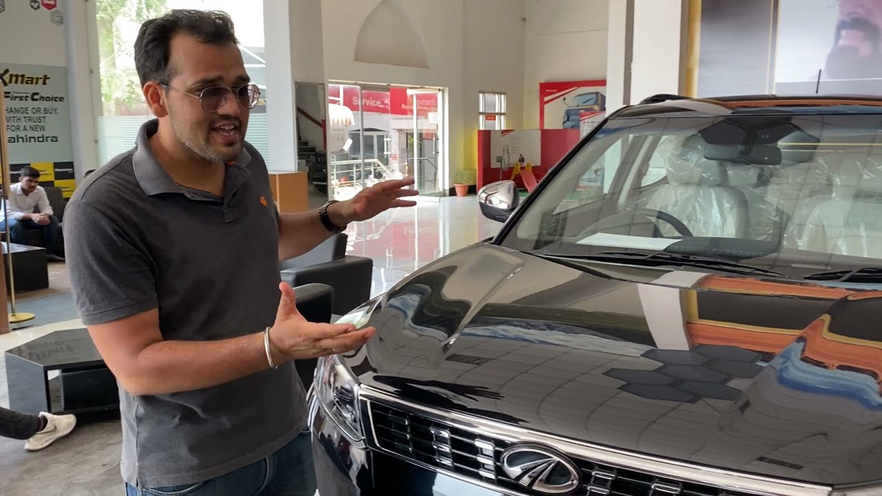 Mahindra XUV300 W8(O) 2021 | BS6 XUV300 2021 Top Model | Interior and Exterior | Real-life Review