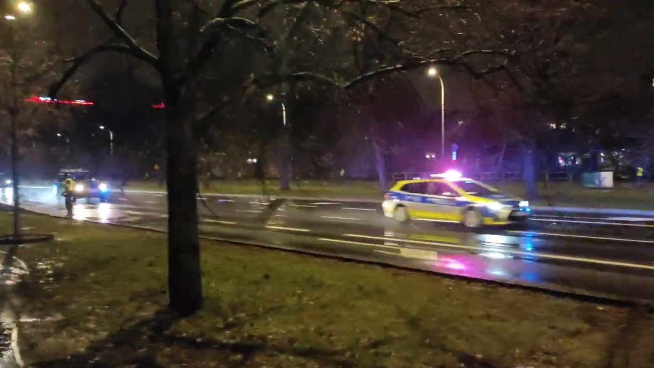 Konwój wiozący prezydenta Joe Bidena, z lotniska Okęcie, 20.02.2023, Warszawa (4K)