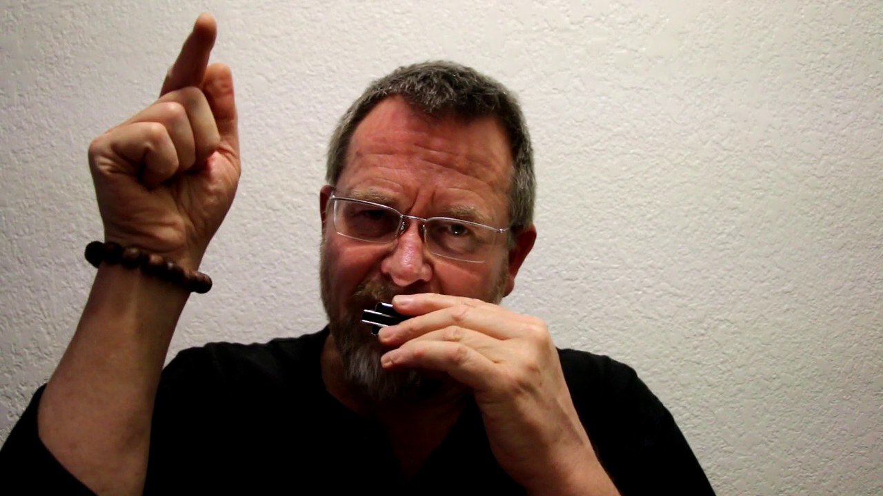 HIGH-END LICKS in PowerDraw Tuning - Lucky 13 harp, key of A