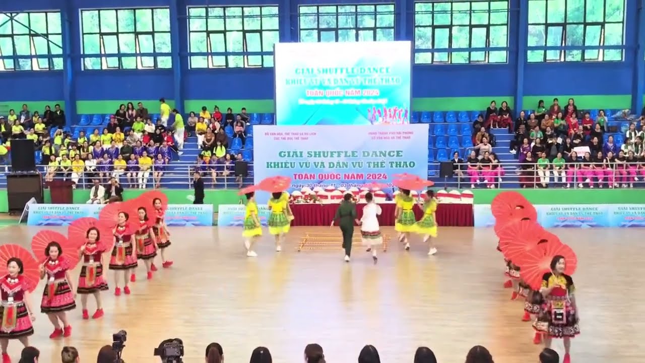 Giải nhì shuffle dance toàn quốc 2024 - Vấn Vương chợ tình - BĐ Nguyễn Phương