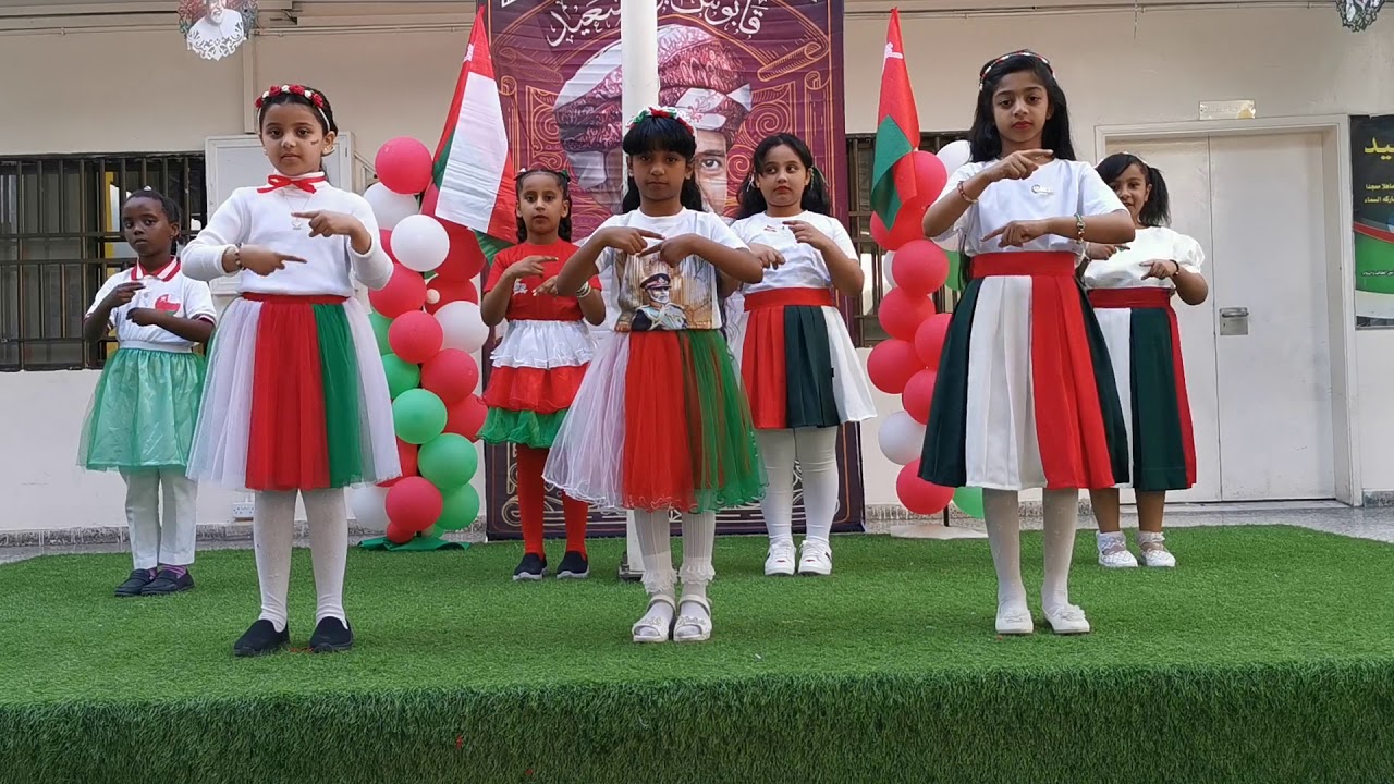 السلام الوطني لسلطنة عمان بلغة الإشارة  ,,  إعداد وتدريب / سلمى أبو علي