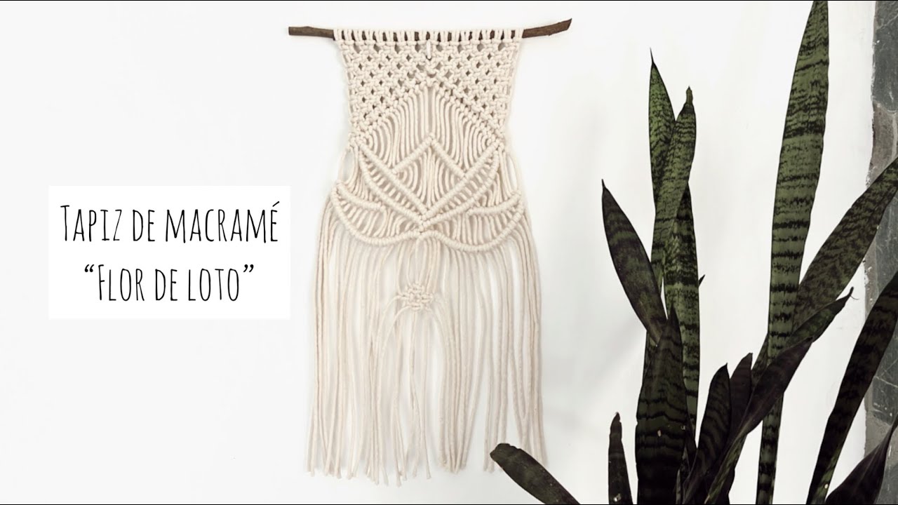 Tapiz de macramé “Flor de Loto”