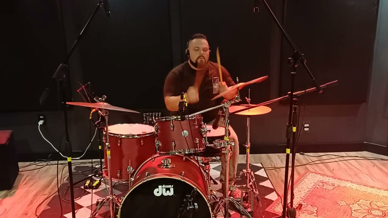 Mistake - Kaz Rodriguez ( Drum Rodrigo Chaves)