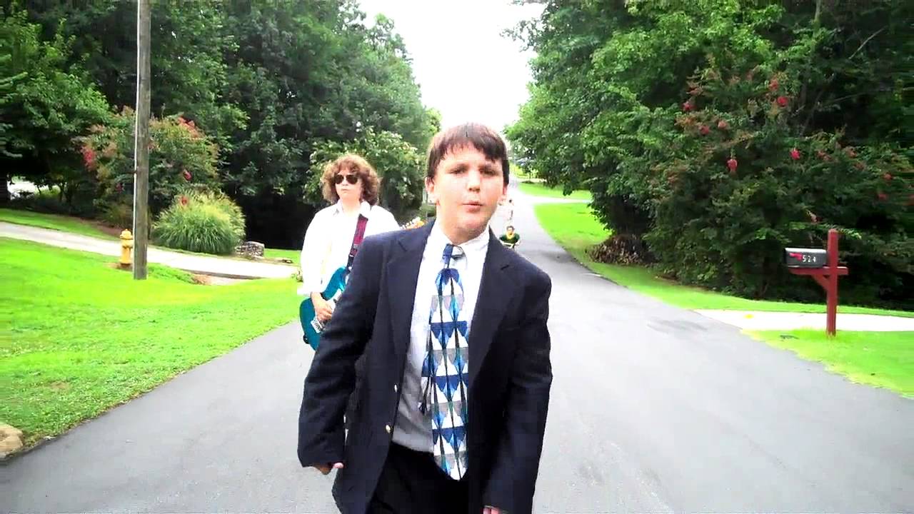Foreigner- Jukebox Hero Music Video