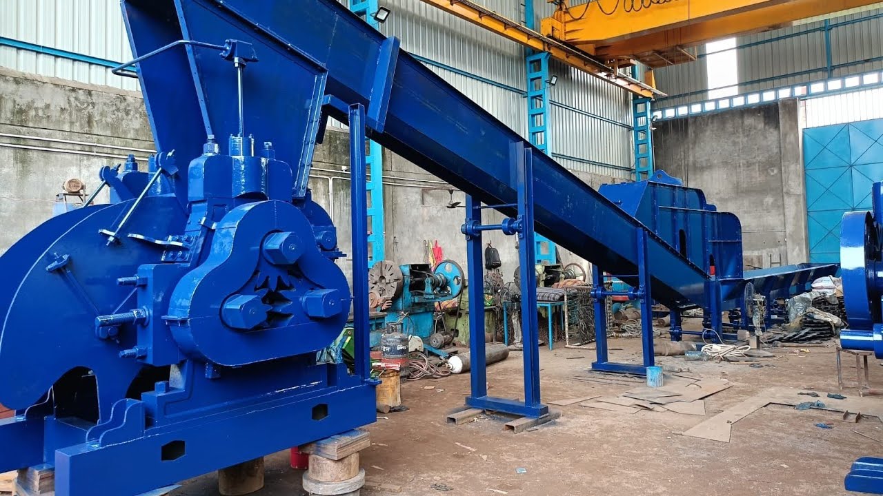 SUGARCANE CRUSHER 350 TCD . STAR INDUSTRIES, BIJNOR UTTARPARDESH, INDIA 