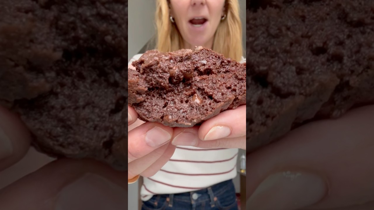 Bake Club Pro Tip: All About The Tester Cookie 🍪 #bakeclub #bakingtips #baking #cookies