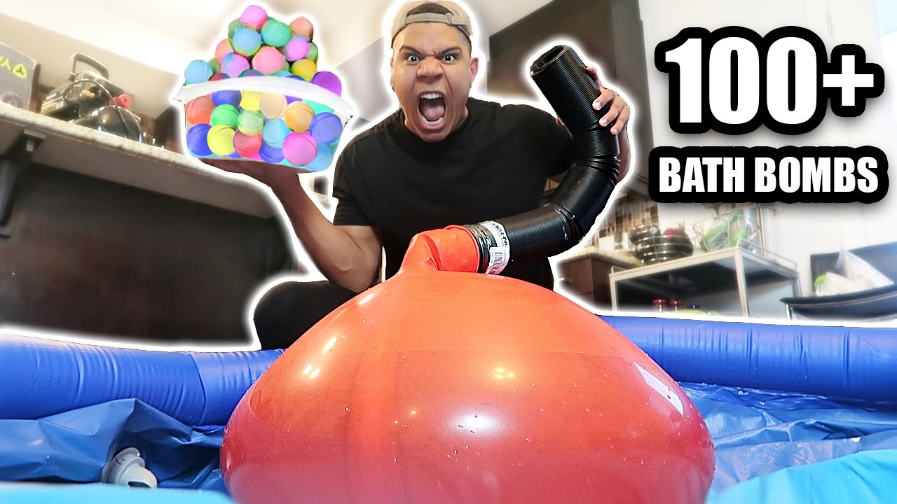 Эксперимент GIANT 6FT WATER BALLOON 100 BATH BOMBS !! * ОГРОМНЫЙ ВЗРЫВ *