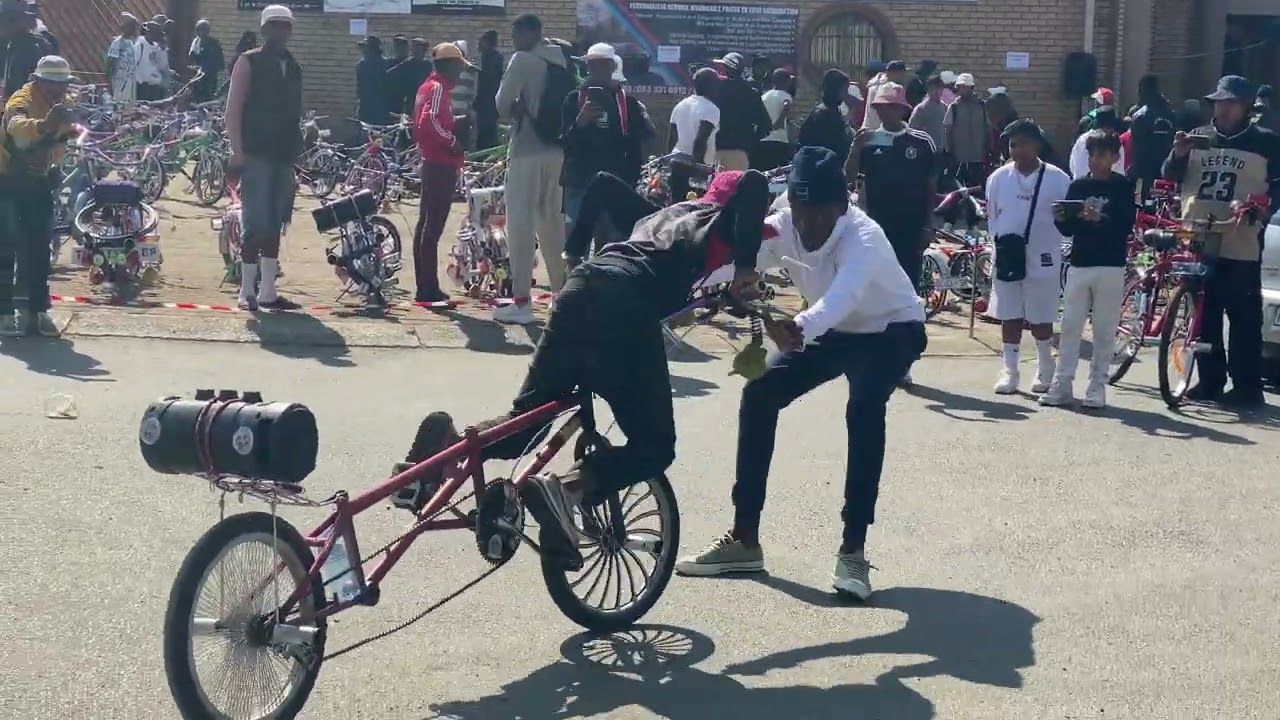 LAWLEY SPINNER SHOCK SOWETO SPINNERS AT AMBUSHED SPINNING COMPETITION