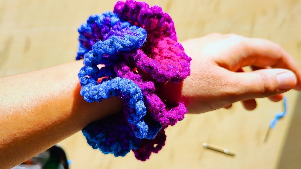Easy Crochet Hair Scrunchie