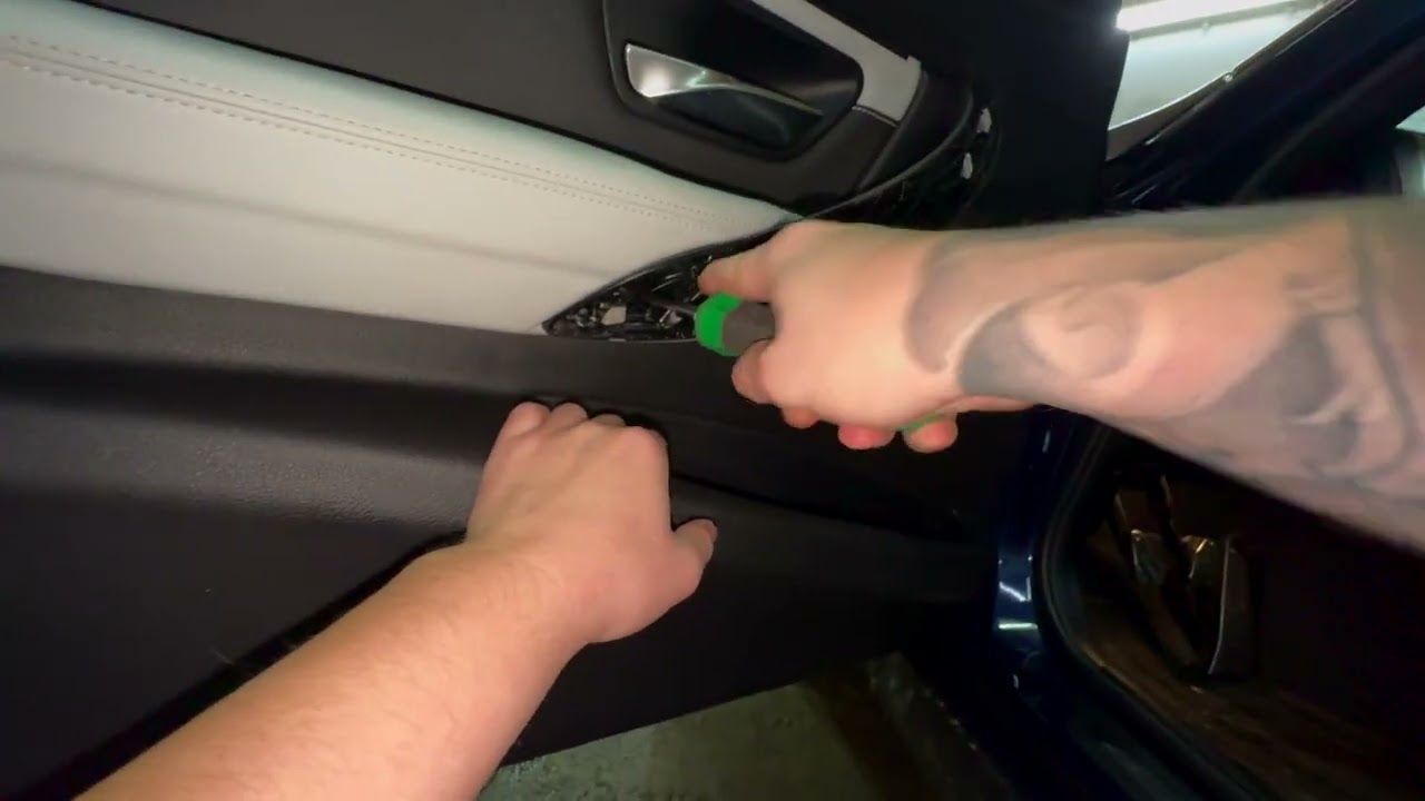 BMW M5 2016 HOW TO REMOVE FRONT DOOR PANEL