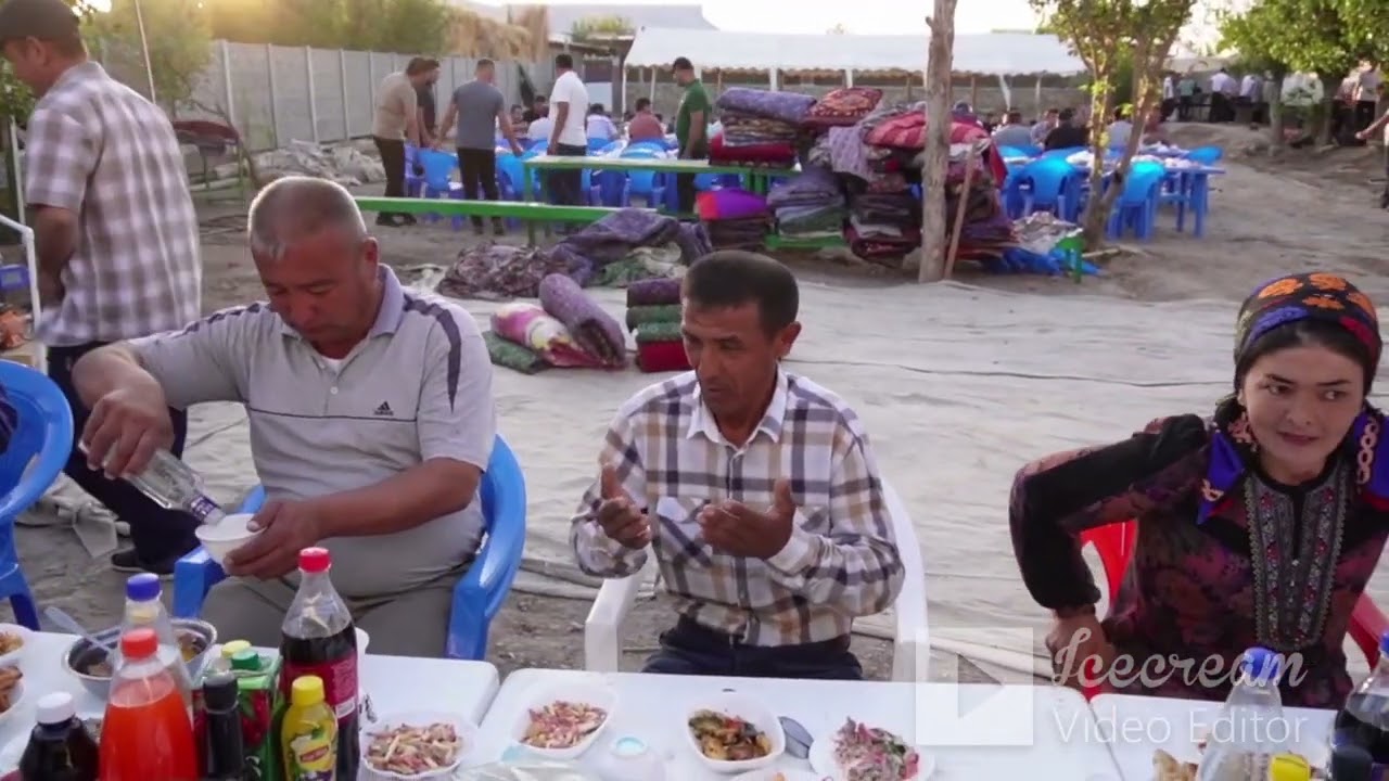 Megejik. Mustafa Babajan toy akşam