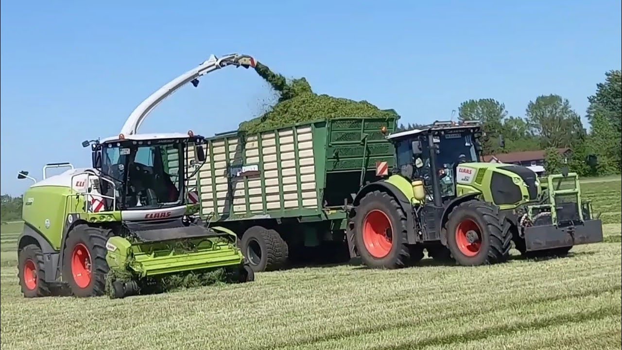 Kleegras häckseln Claas Jaguar/Axion-Bergmann Silotrailer,Claas Liner 3000