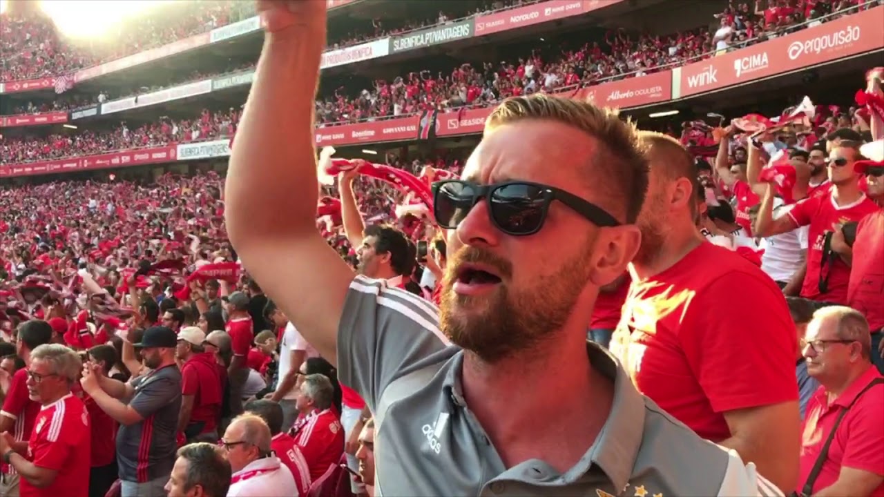 Highlights: Portugalskie O Classico SL Benfica - FC Porto 0:2