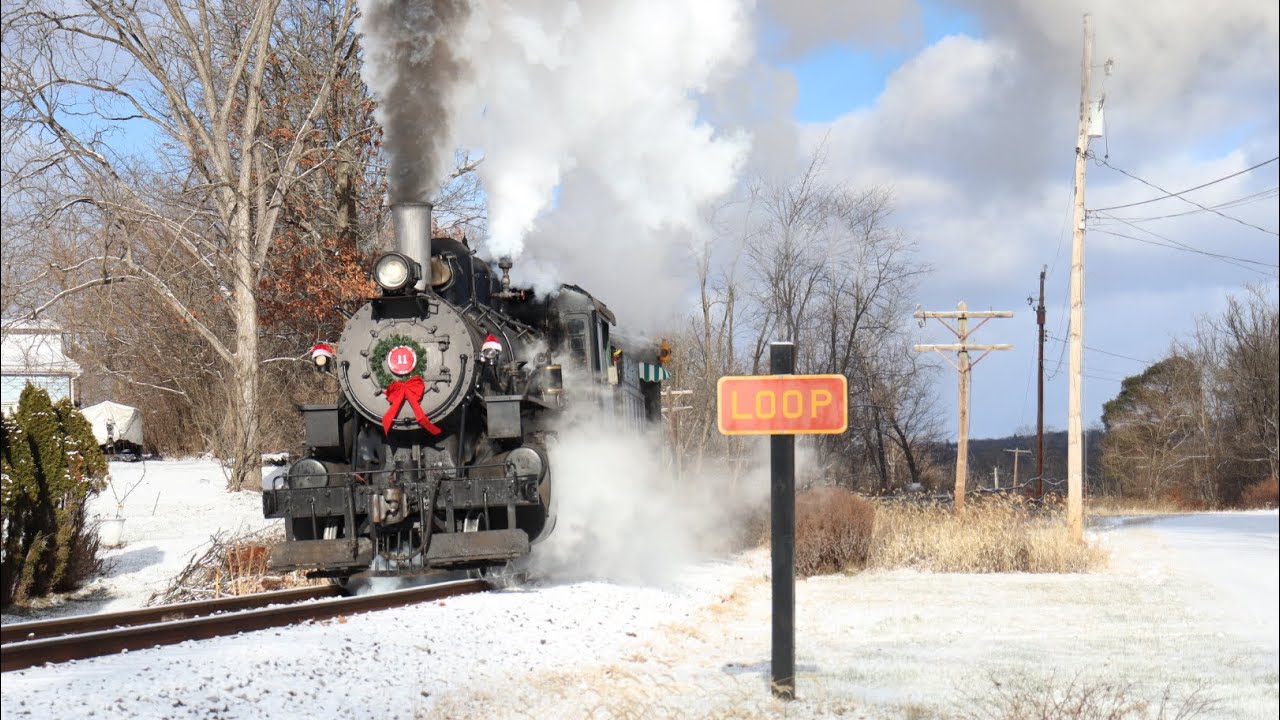 Steaming through the Pennsylvania Snow- Everett Railroad 11 Santa Express Trips! 