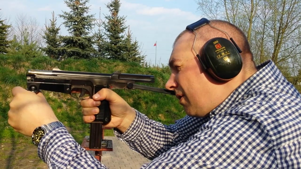 Strzelanie z PM-63