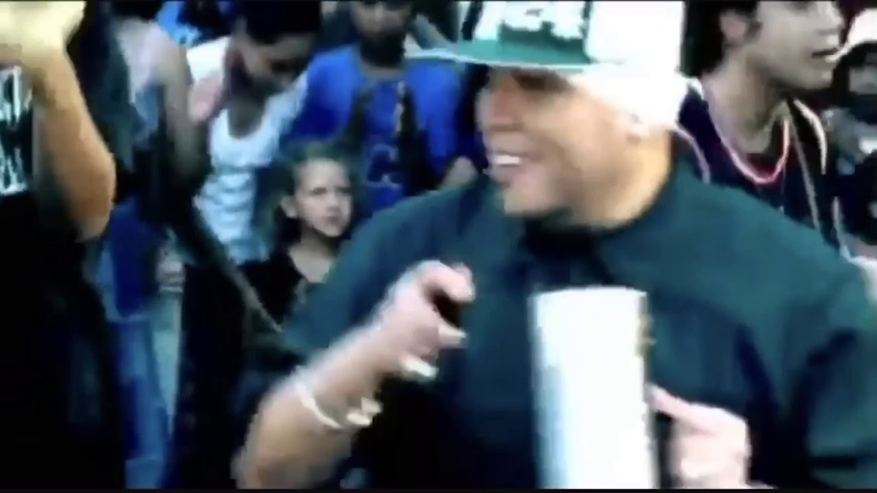 Kumbia Kings - Mi Gente (Official Music Video)
