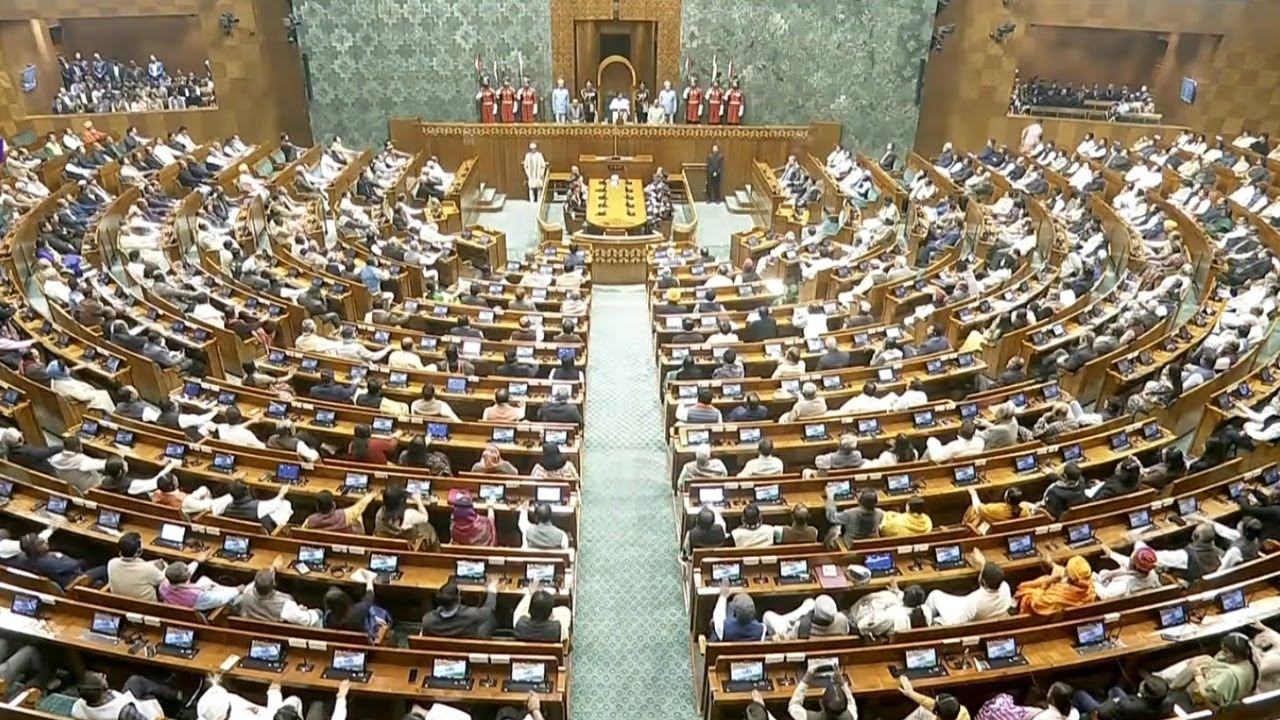President Murmu Addresses Joint Session of Parliament on Opening Day of Budget Session 2026 📱