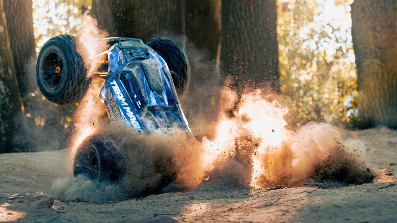 Dusty Bash // Team Magic E6 III BES+