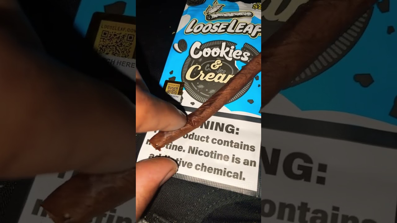 Cookies & Cream LooseLeaf Blunt 🔥🍪#looseleaf #wrap #backwoods #blunts #420 #smoke #stonersonly