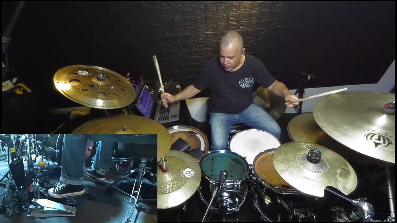 Maracatu (Alceu Valença) by Cássio Cunha