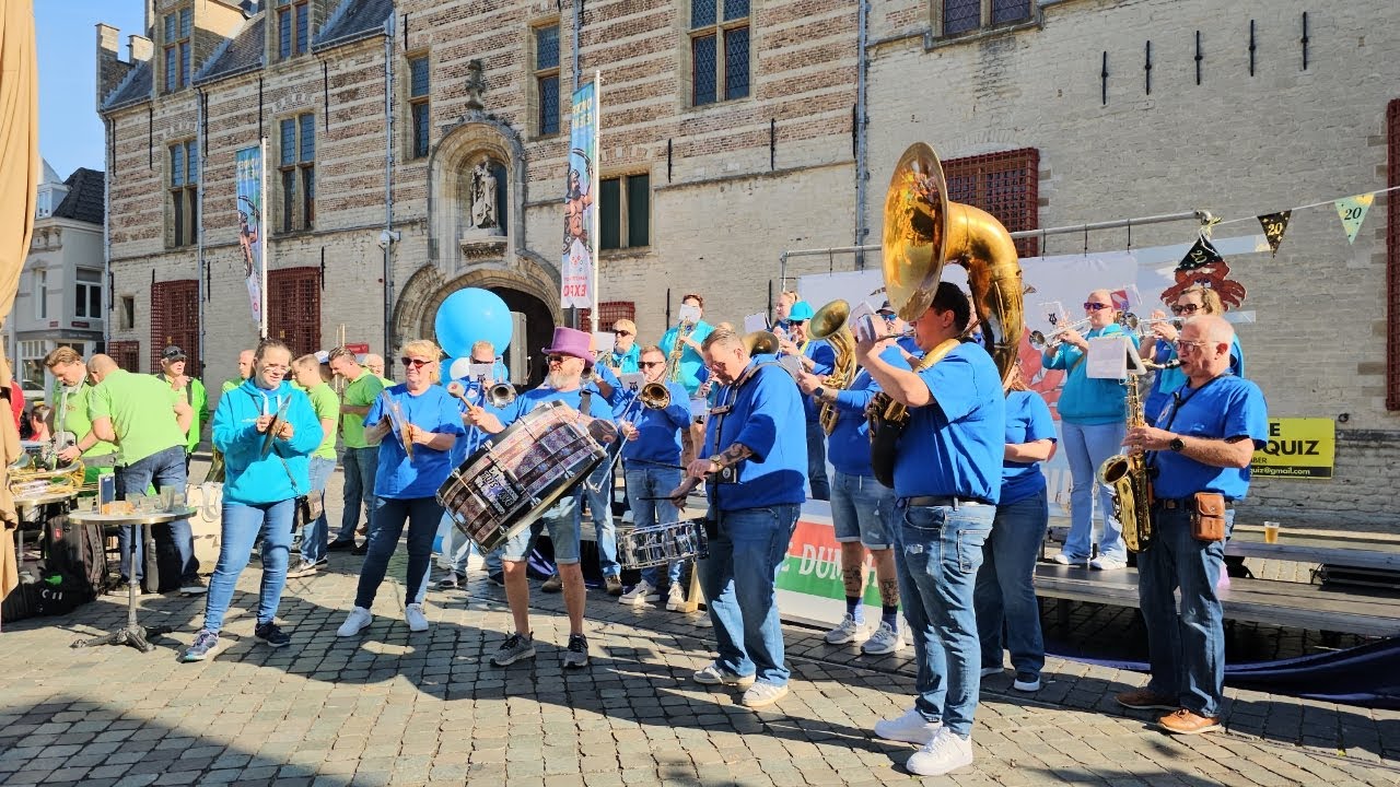 Wa d'n Uis'ouwe dweilorkest | Krabbefestival Bergen op Zoom 2025