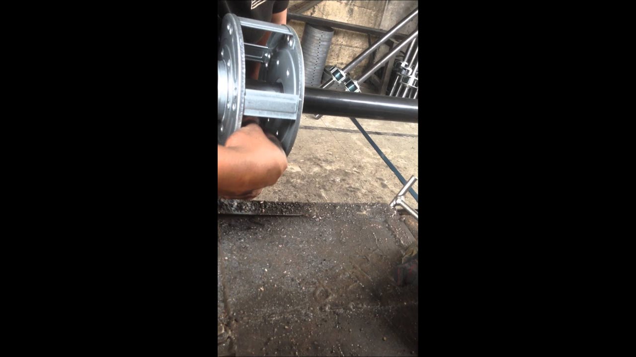 Fabricación de eje para cortina metálica CORTIACERO