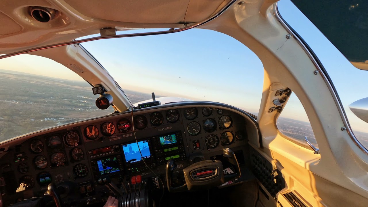 Cessna 414A Take-off and Landing Orange Beach (KJKA) to Baton Rouge (KBTR) 1-22-2022