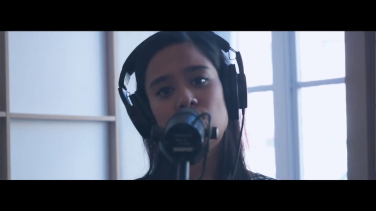 Laura Poulain -When You Were Here ( Live session)