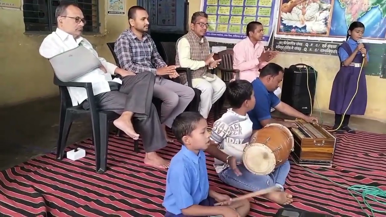 बस्तमुक्त सुनहरा सुरक्षित शनिवार, गीत, गायन एवं संगीत नन्हें मुन्ने बच्चों के द्वारा