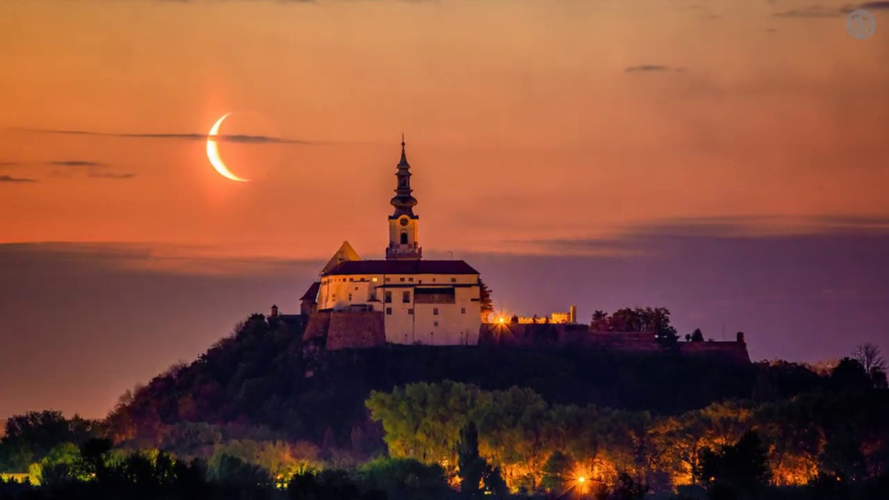 Čarovné hrady a zámky Slovenska