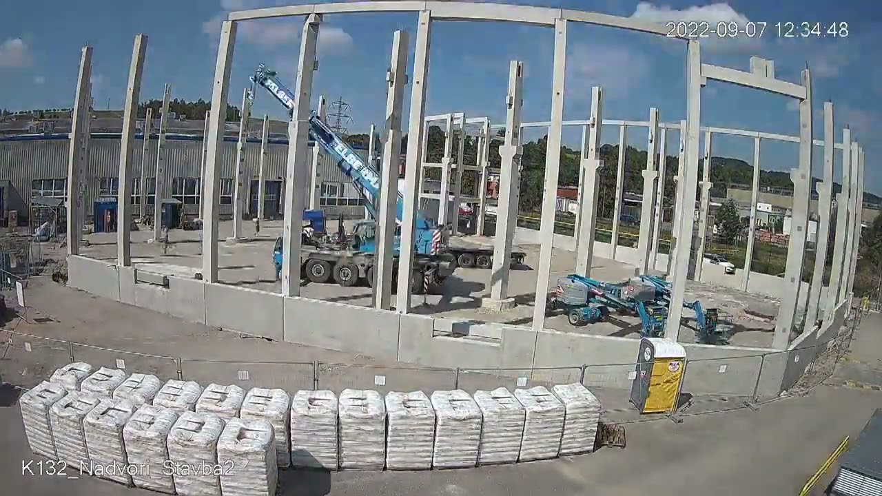 Montáž PREFA konstrukce - výrobní hala pro greiner assistec | PSG