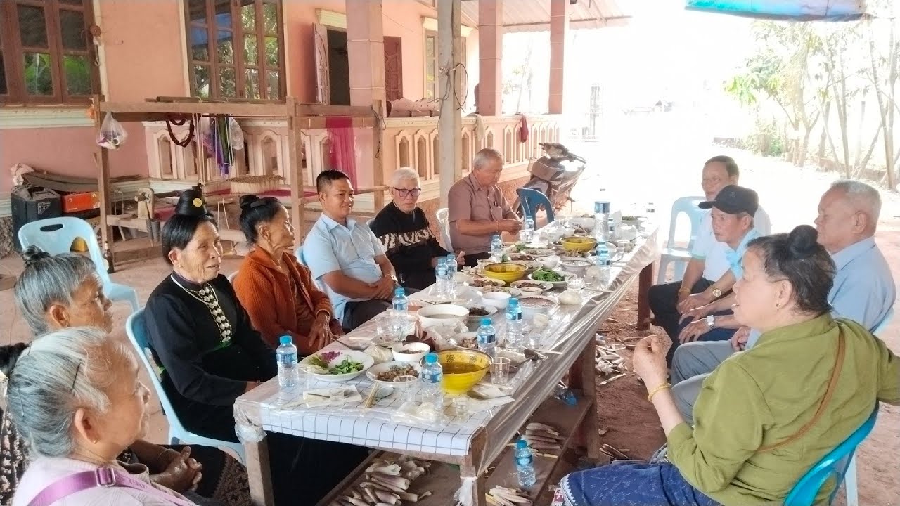 Êm mẹ Biềng ma dàm mương lao khắp muôn hênh mơi pi nọng tỏn phăng nơ