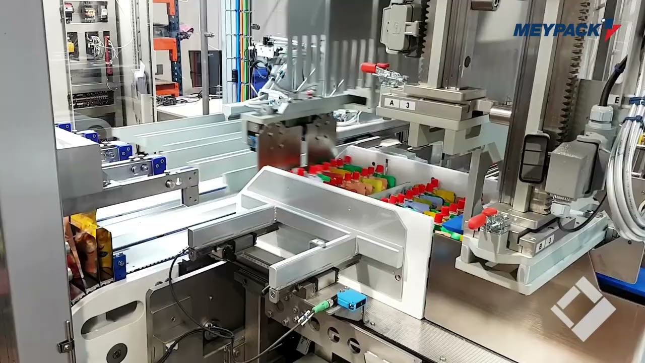 High-Performance Case Packer for Shelf-Ready Rainbow Packs!