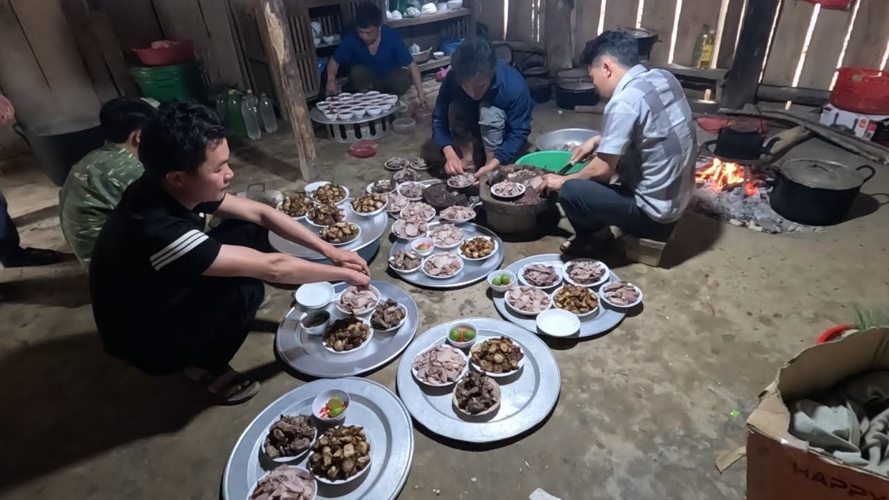 #747. Tất niên trên bản có gì vui, phiêu lưu trong rừng