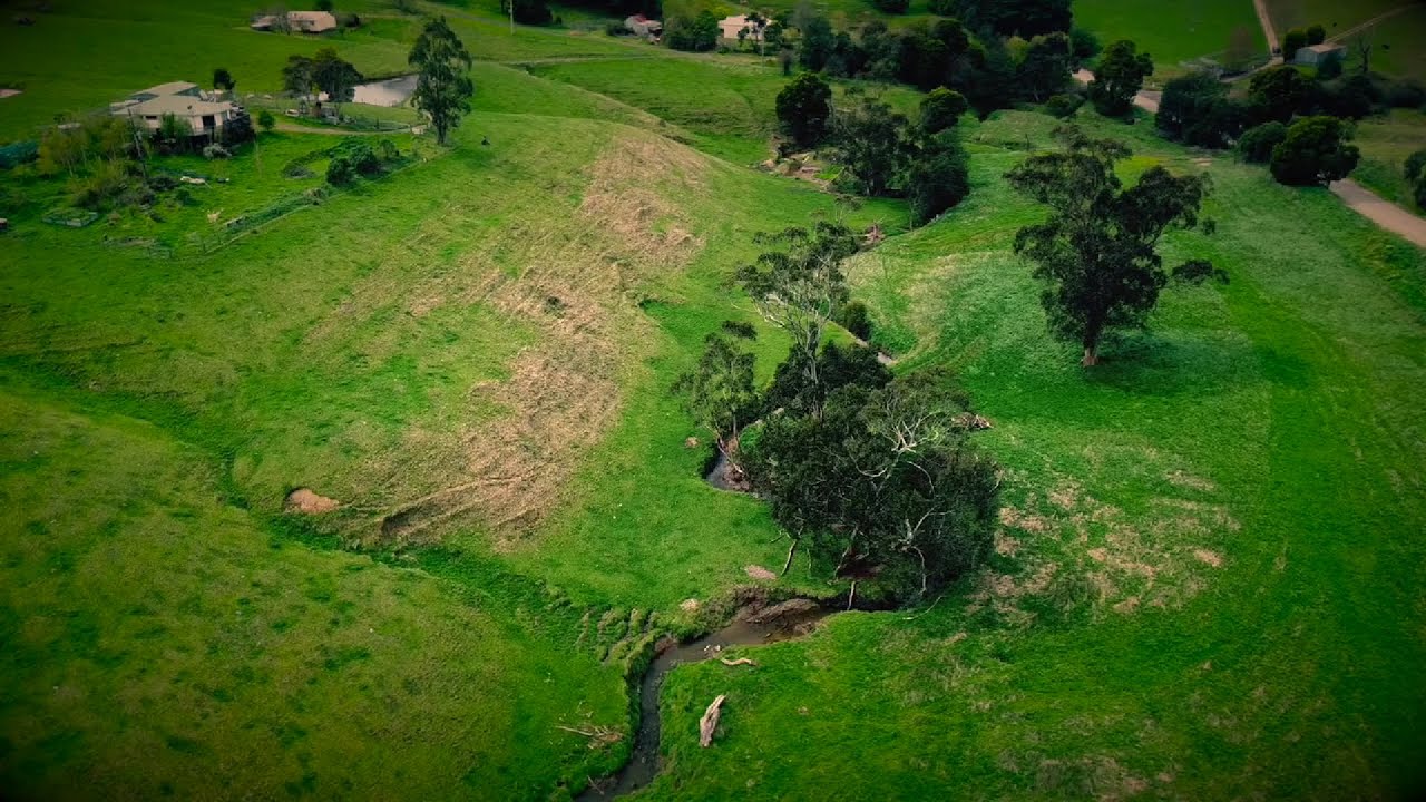 Protecting Giant Gippsland Earthworms on Farms