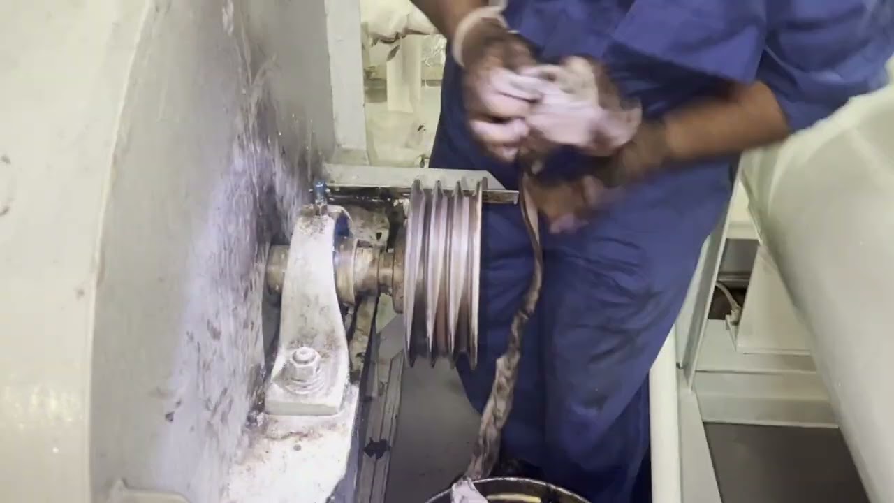 AC UNIT Maintenance...How to change AC MOTOR/BLOWER BELT....