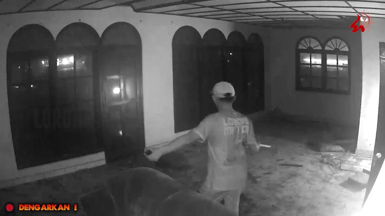 HAJAR KUNTILANAK TANPA AMPUN