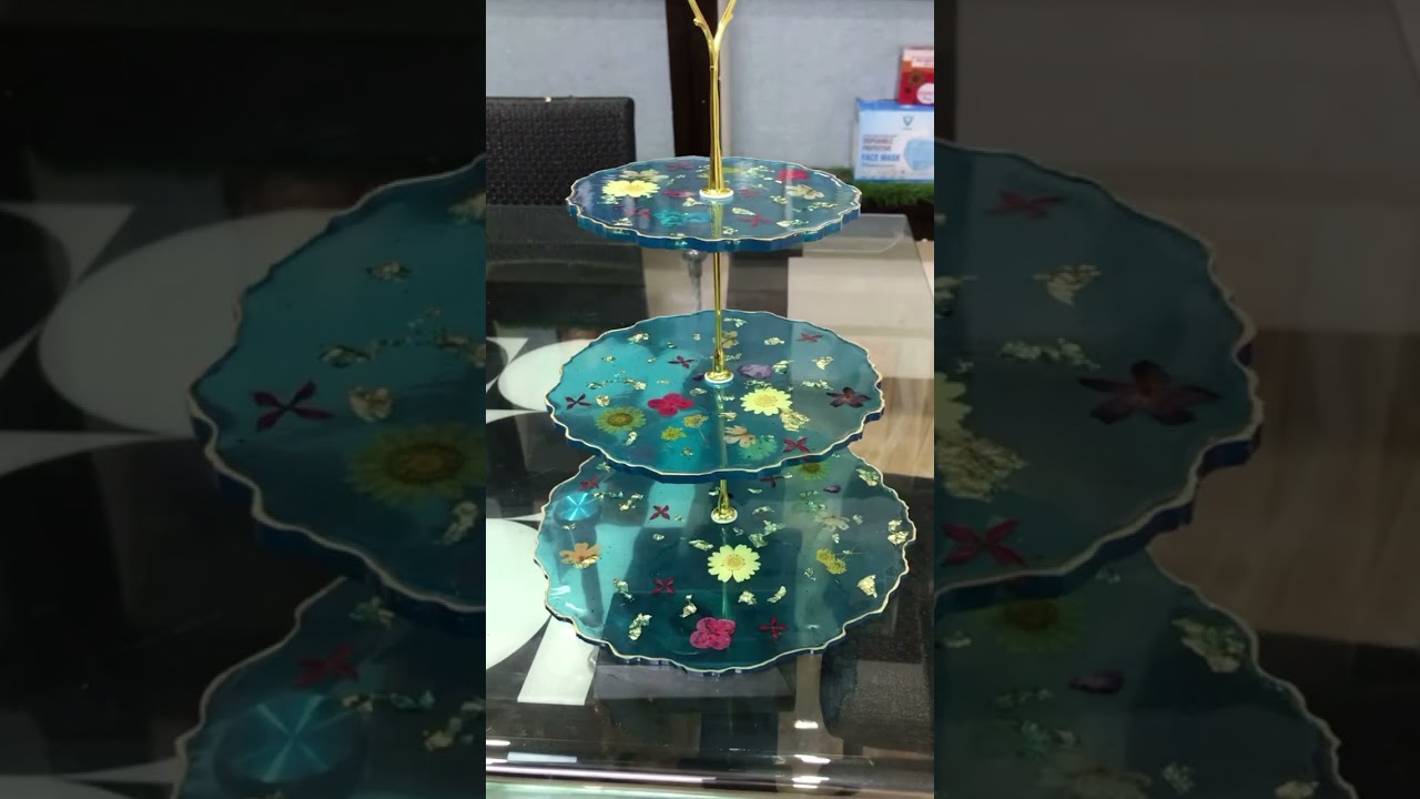 We make beautiful resin wall clocks,coffee tables,side tablesby orders in Hyderabad.we deliver India