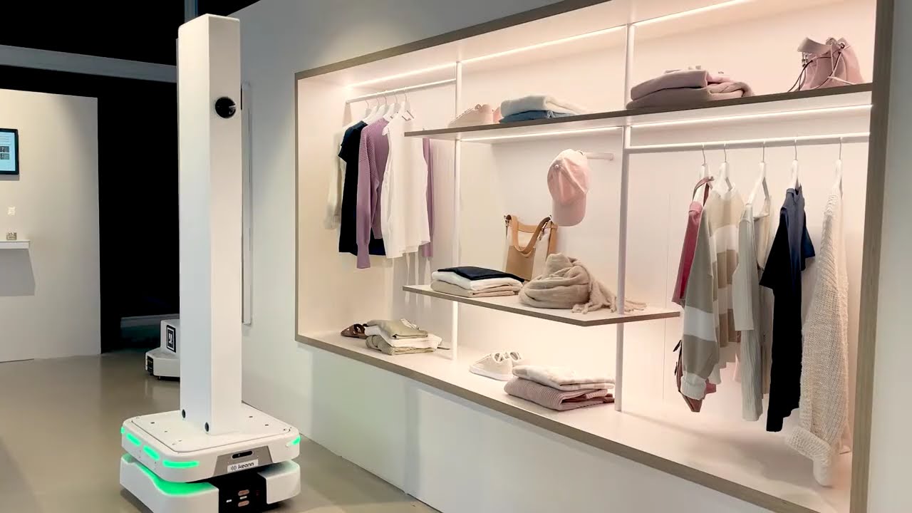 Robin-200 - RFID robot for inventory and location, by Keonn