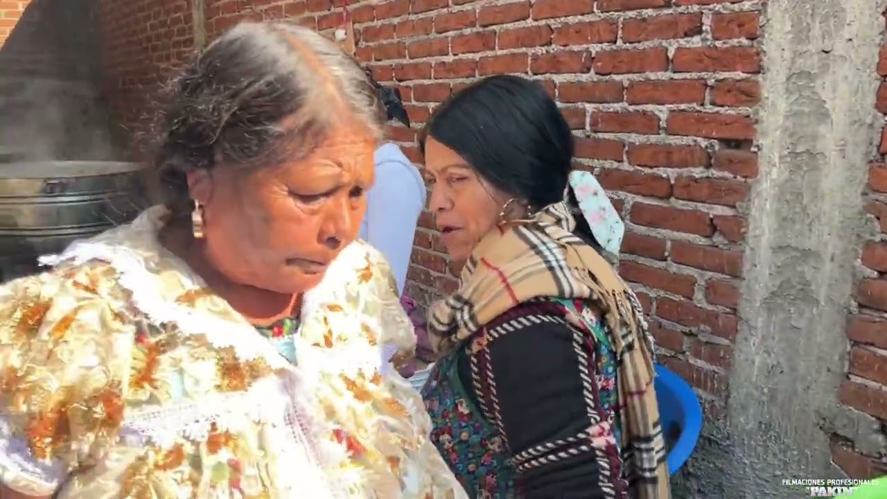 Quinceo Michoacán | FIESTA con los nuevos cargueros del niño dios 😍🤩