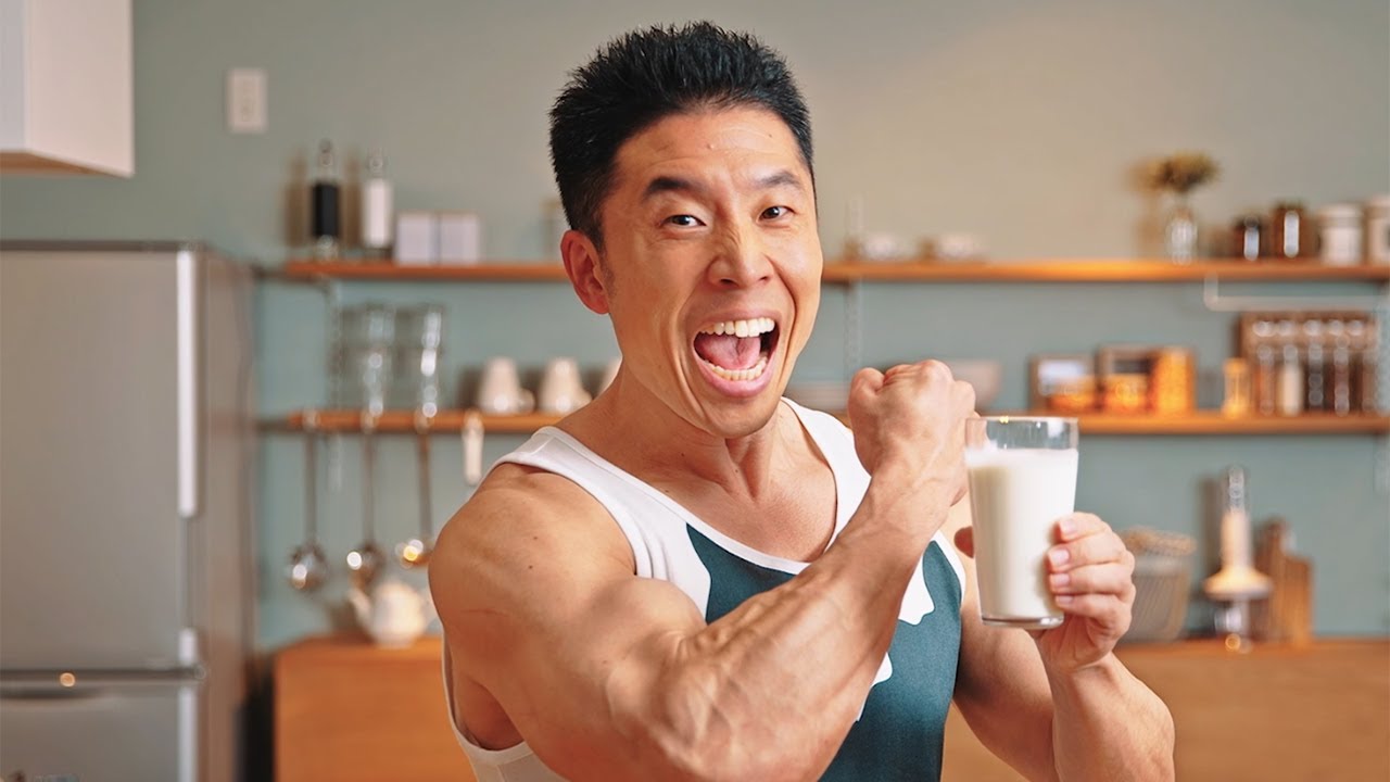 なかやまきんに君、牛乳＋コーラの“コーラミルク”にチャレンジ　ホクレンウェブ動画「MILK POWER チャレンジ」1～4