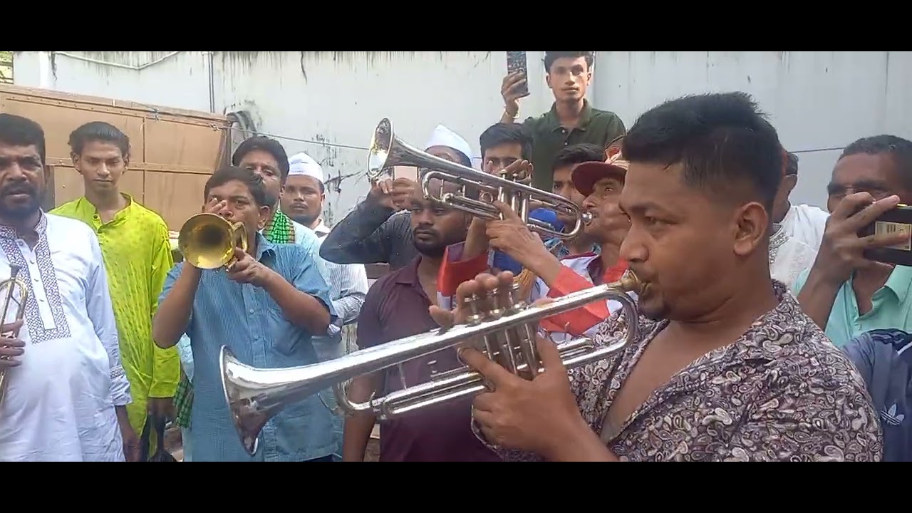 দি লায়ন ব্যান্ড পার্টি।  সাত গাউছিয়া দরবার শরীফ। 01889550435/ 01712862628 