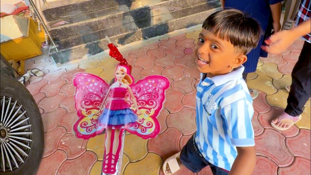 परी फटाका वाजवून खूष झालो 😳