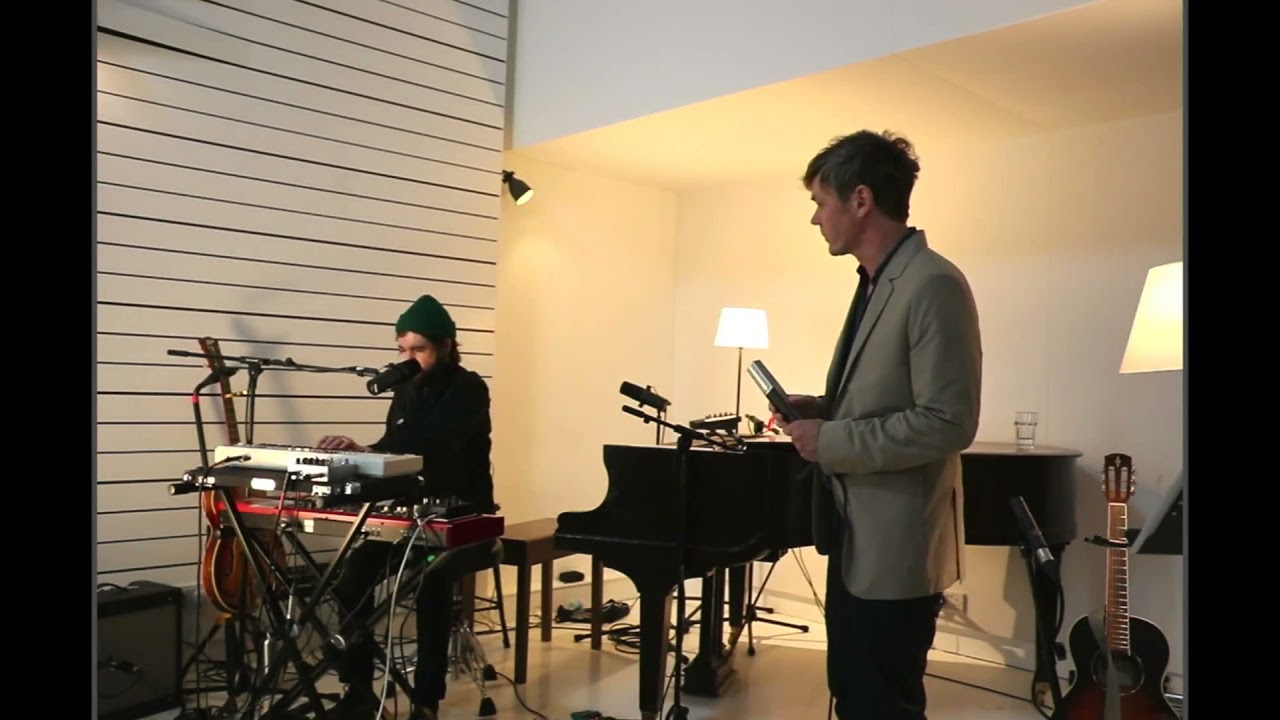 Roddy Woomble - The Amazing Sessions