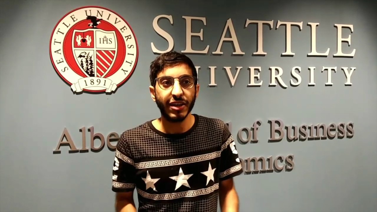 Albers School of Business and Economics Transfer Students Interview