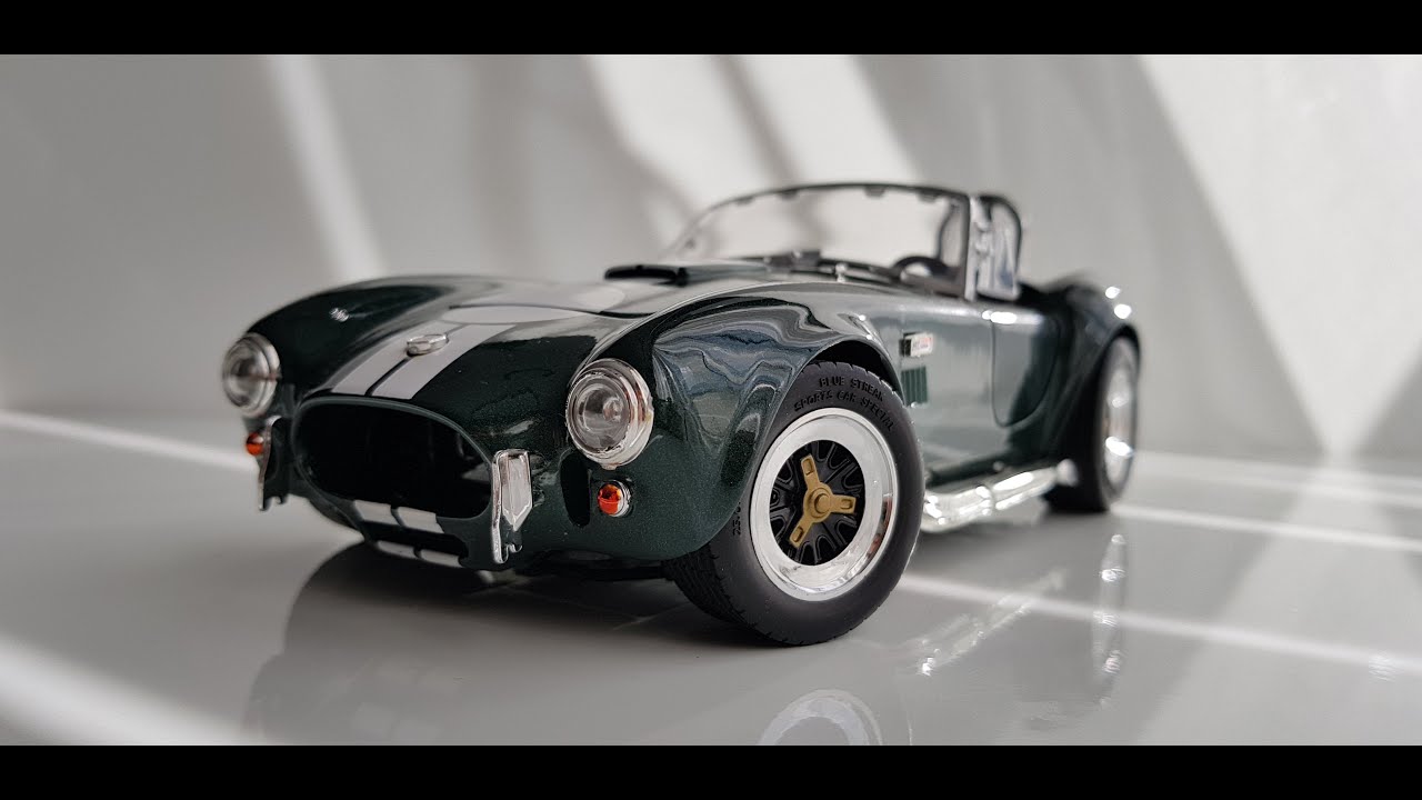 Road Signature 1964 Shelby Cobra 427 S/c 1/18 Diecast Model
