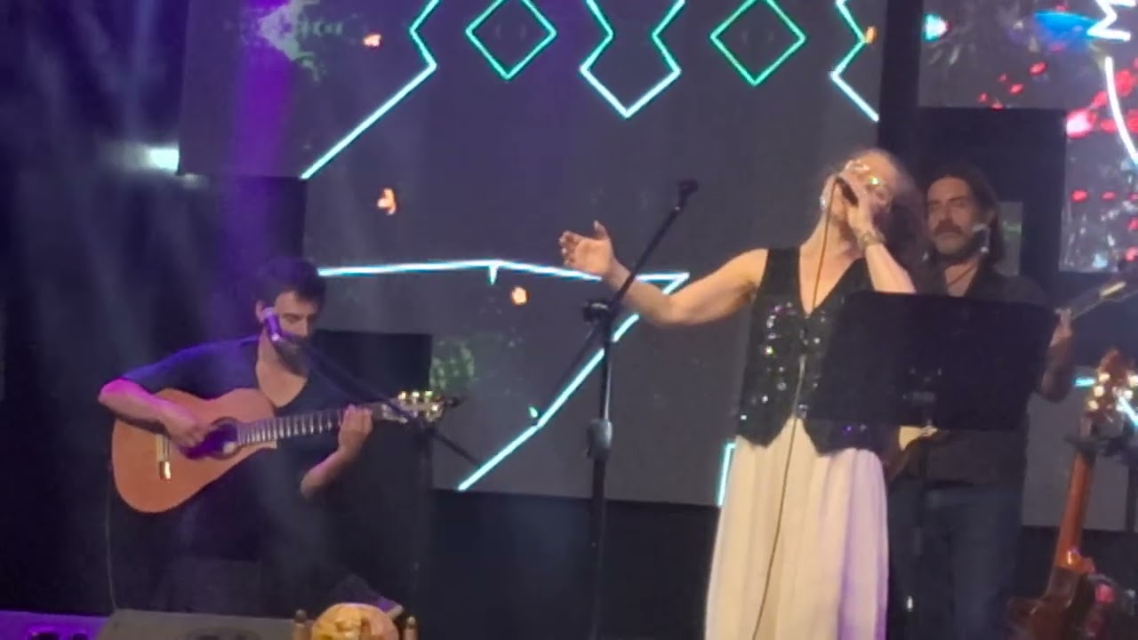 Llorar - Magdalena Matthey 