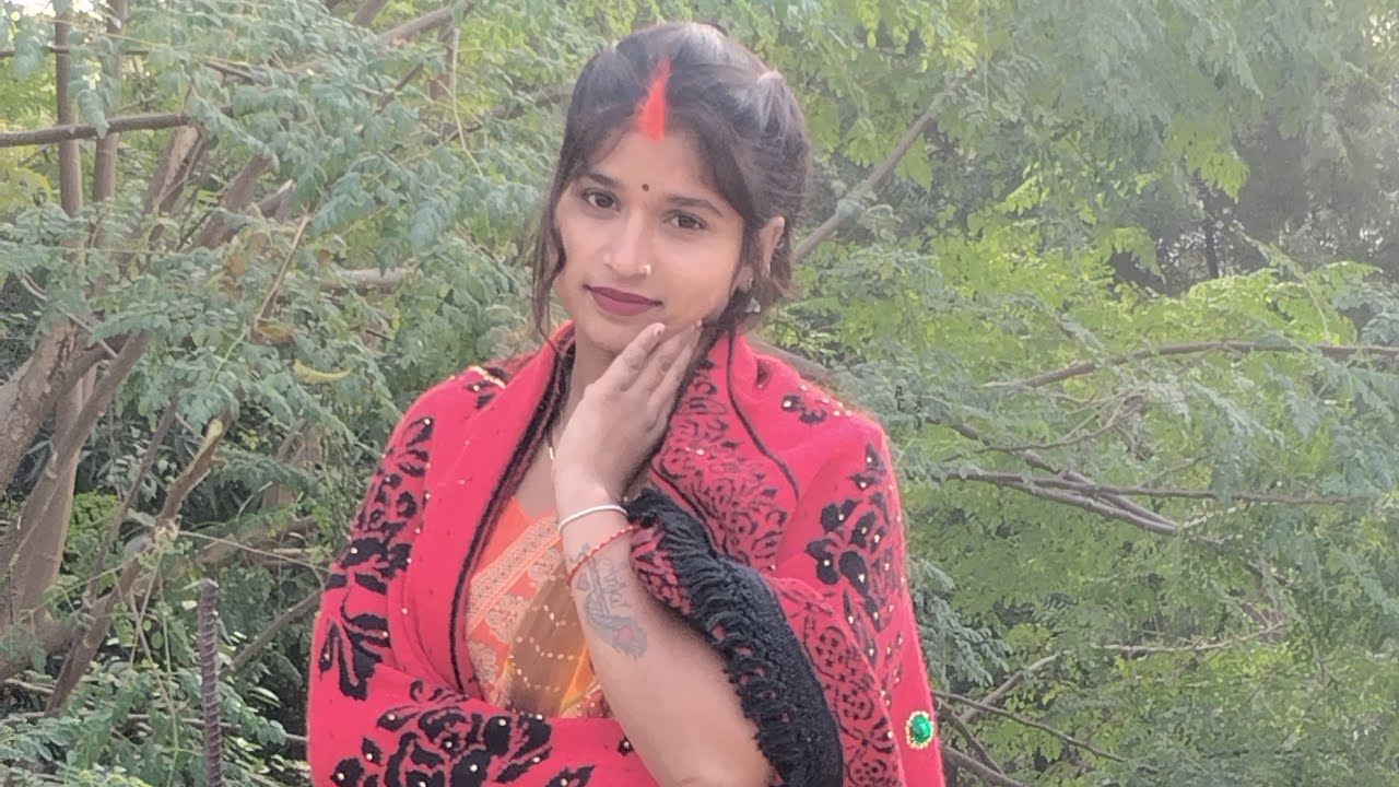 Jaunpuriya Bhauji official लाइव है!