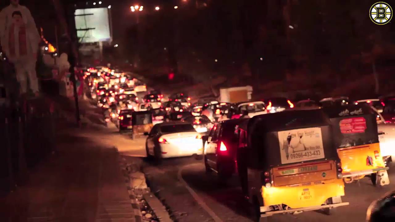 an interesting traffic sounds in india-sound effects(free commercial usage)