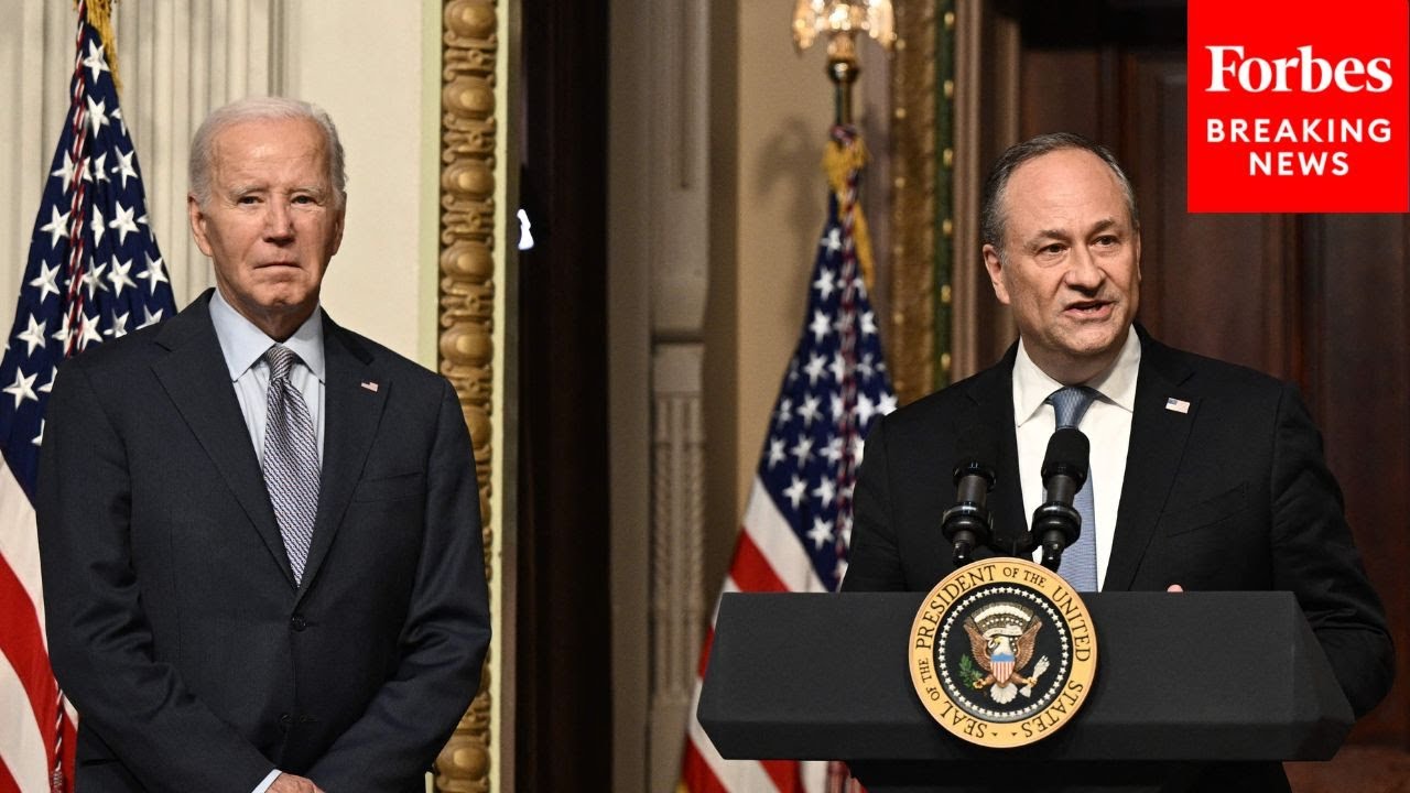 President Biden & Doug Emhoff Host Roundtable With Jewish Community Leaders After Attack On Israel